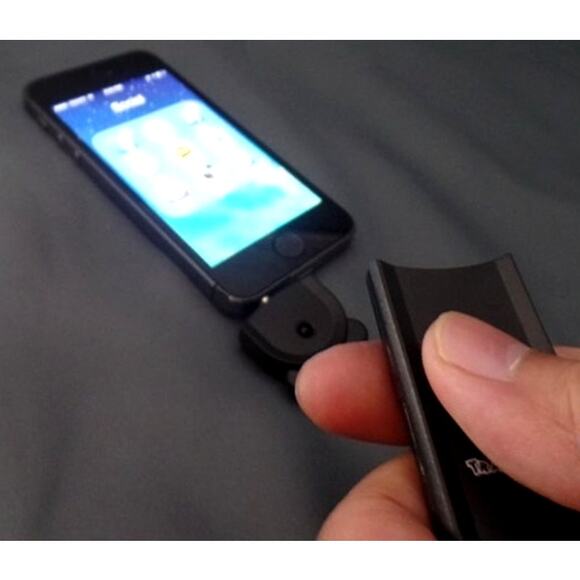 TRANSVIEW T-C1 WIRELESS SHUTTER REMOTE – 3.5MM PLUG | IPHONE IPOD ANDROID - Picture 3 of 4